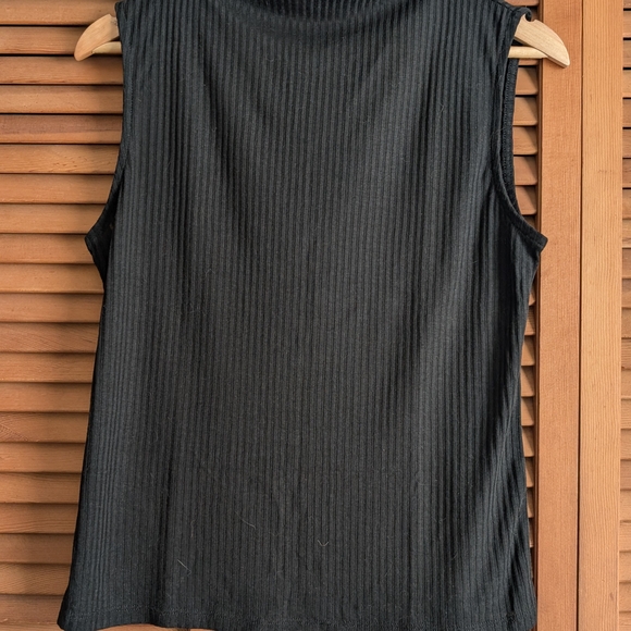 Banana Republic Black Ribbed Knit Top - Picture 7 of 7